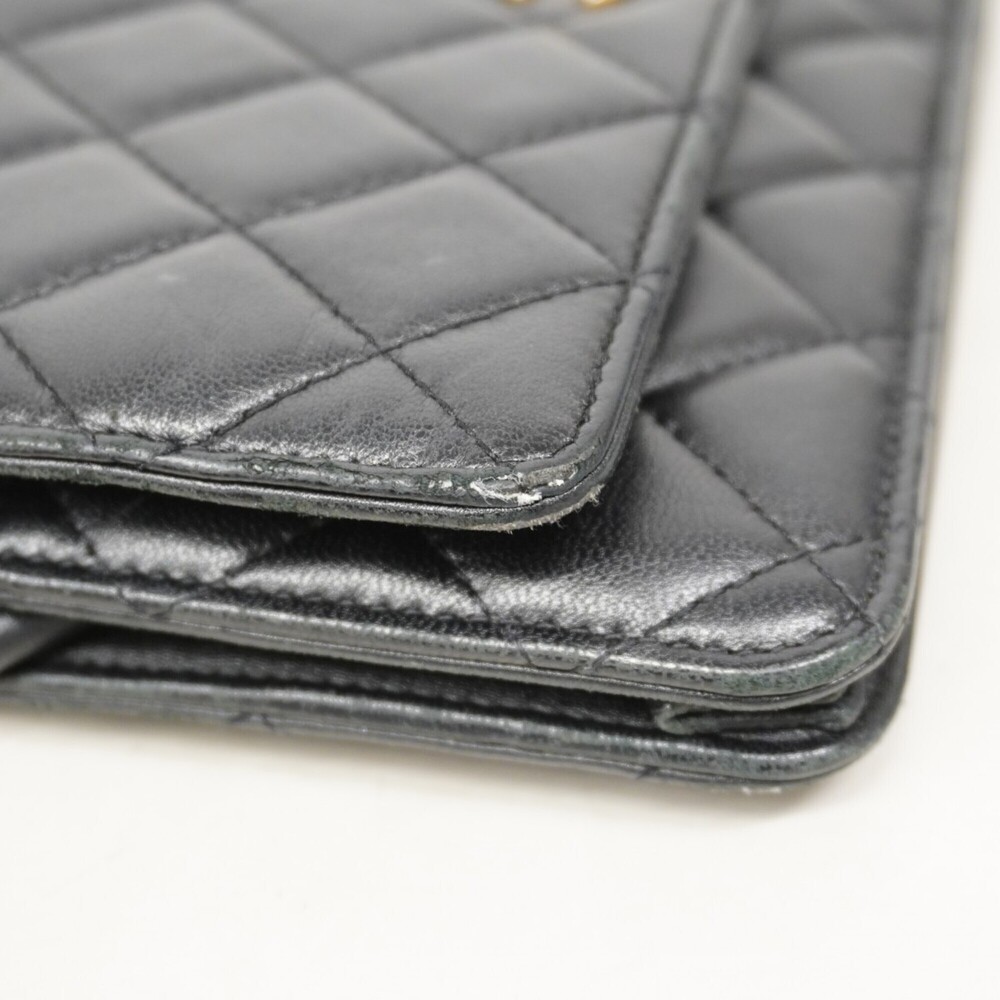 CHANEL Black Lambskin Leather Wallet - Picture 6 of 11